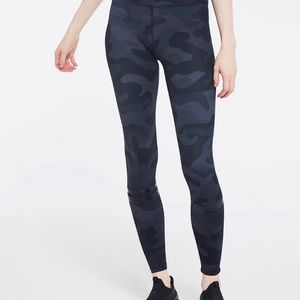 Lilybod Hannah Black Camo Leggings